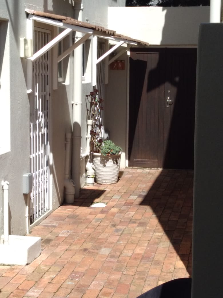 To Let 2 Bedroom Property for Rent in Diep River Western Cape